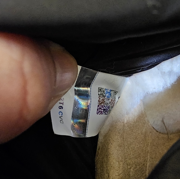 UGG Classic Maxi Wavelength Short, black/white, size US 9 - Picture 9 of 12